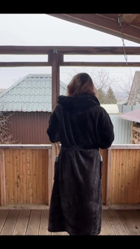 I Like to Go Out on the Veranda in the Morning and Enjoy the Beautiful View