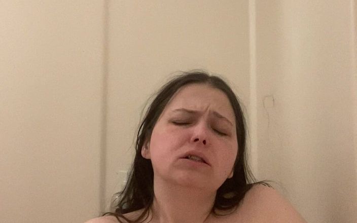 MissChrystalline: Долгое время, без оргазма... До сих пор