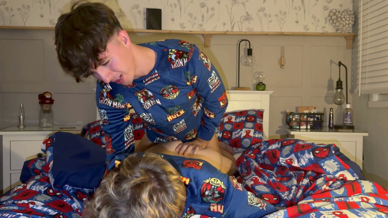 jakeandbailey: Twink Couple Fuck in Bed, Then Solo Cumshots