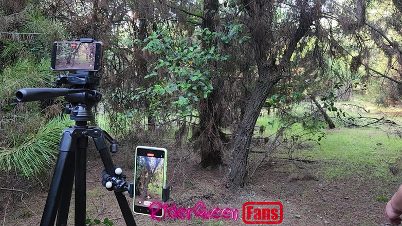 Riderqueen BBW Step Mom Latina Ebony: Riderqueen 户外：户外粉丝的视频