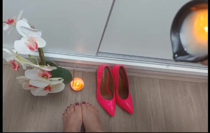 Kakabbw: 恋物癖与蜡烛