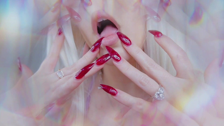 Matriarch Malice: Любовна відьма