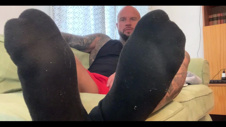Jasons feet: 闻你的继父臭后健身房脚