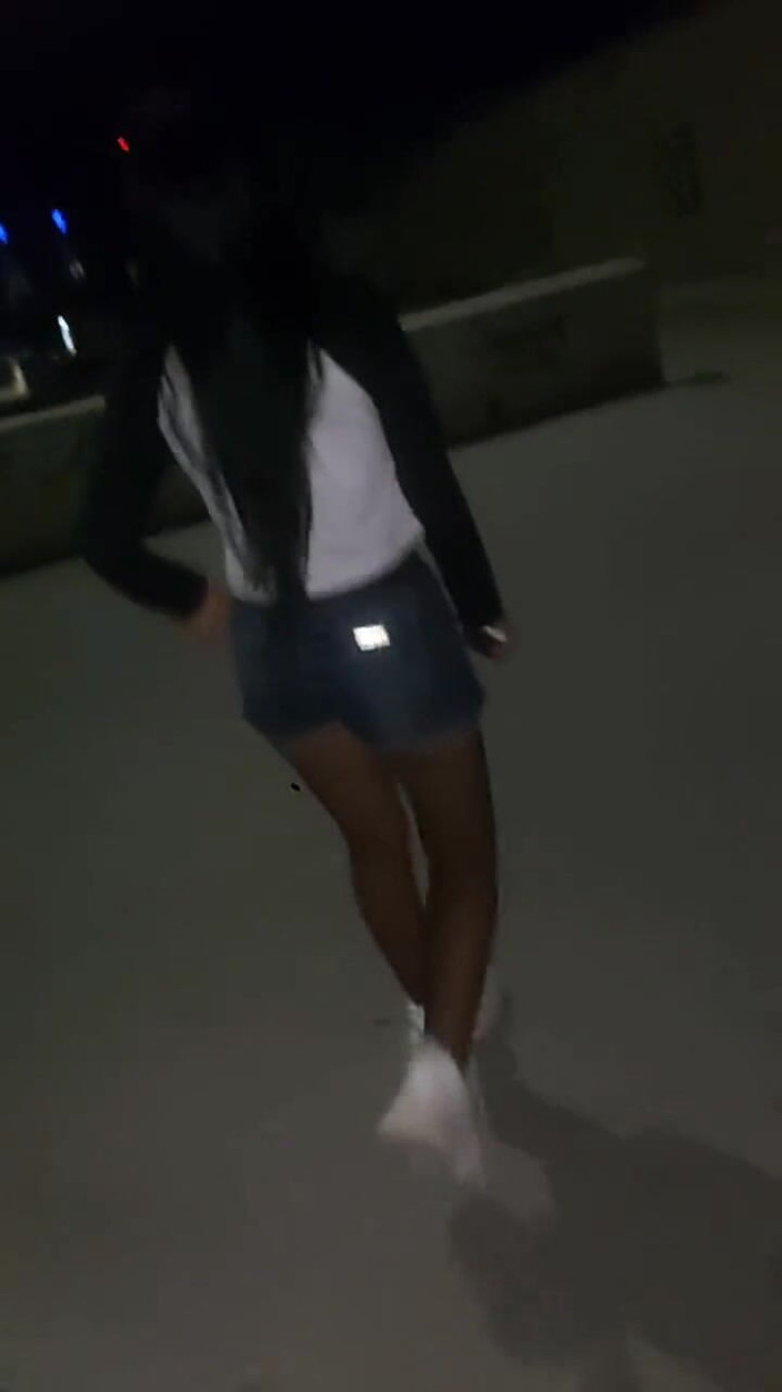 Angelhotmex: Eine 19-jährige unbekannte frau - angelhotmex