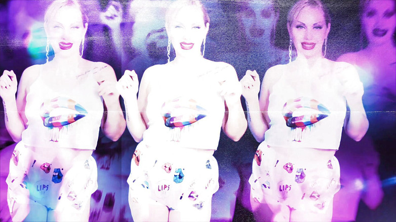 Goddess Misha Goldy: 나를 위해 멍청해하고 첫 번째 진짜 자지를 빨아!