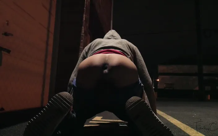 TattedBootyAb: Risky Fucking in Parking Lot Flashing Cars