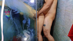 ADYgirls: Ve sprše s mou nevlastní dcerou