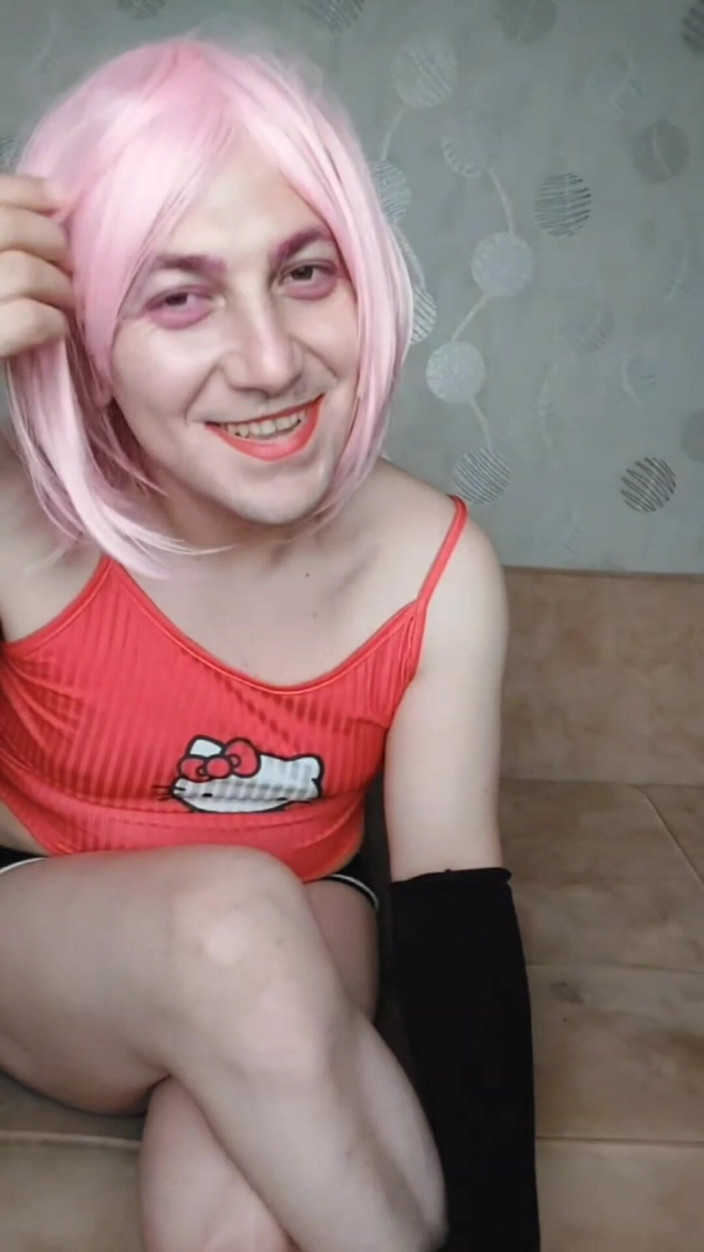 Kitty_Cross: Pantaloni scurți drăguți Cowgirl Sissy Picioare netede Cur mare