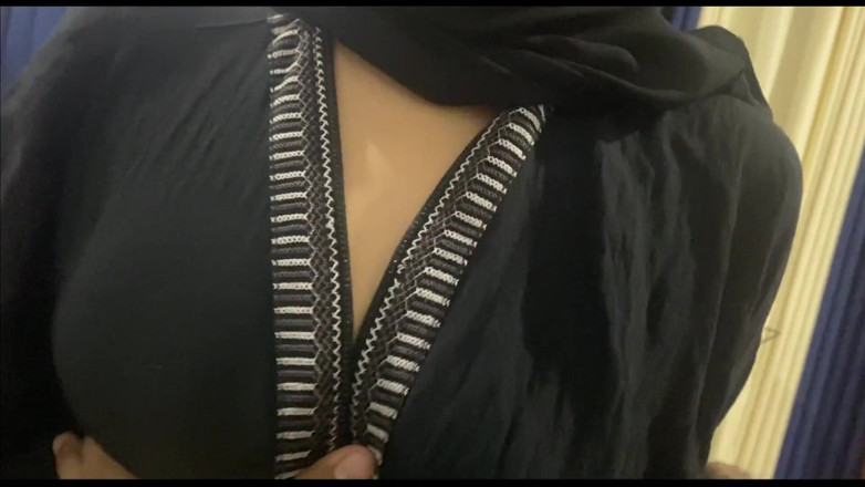 Arabicqueen: Chica árabe paquistaní presionada por sola