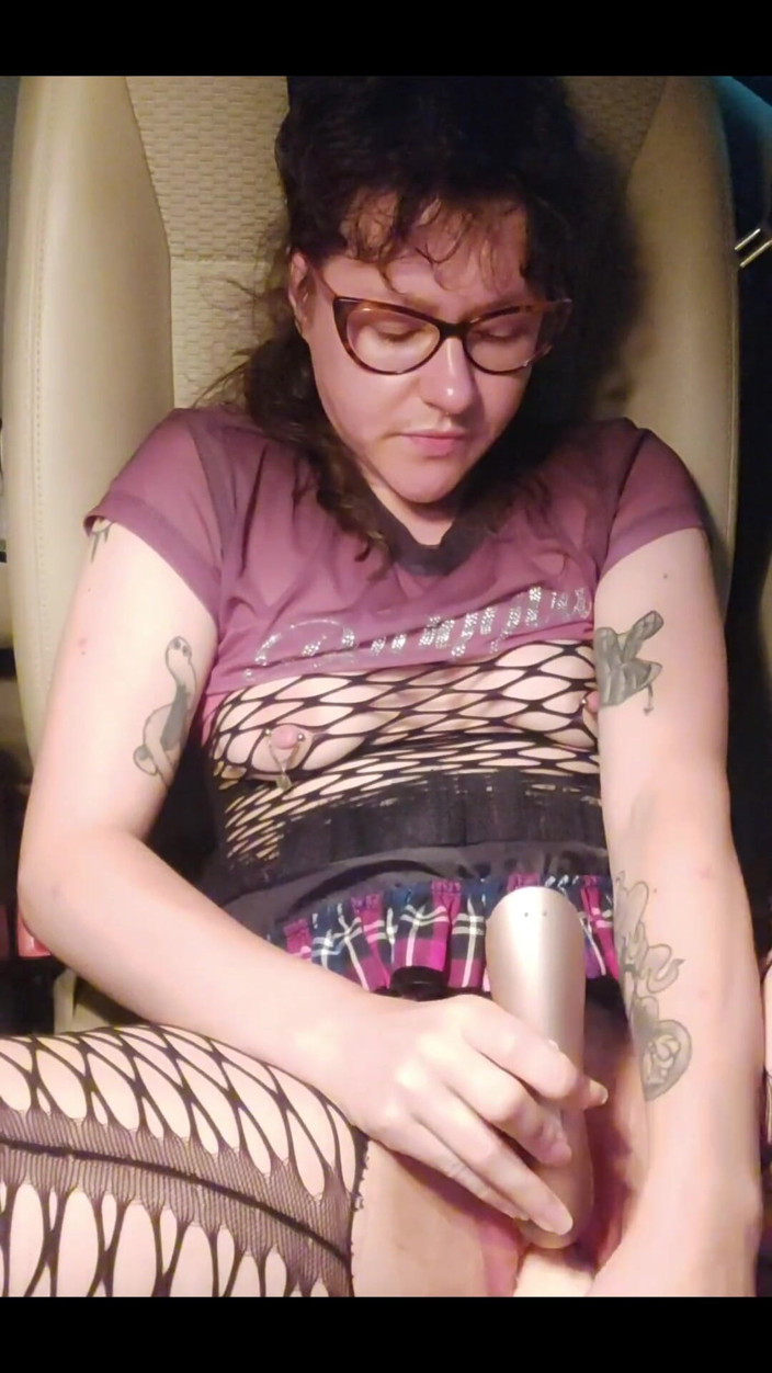 CherryOrchid: In mijn eigen auto