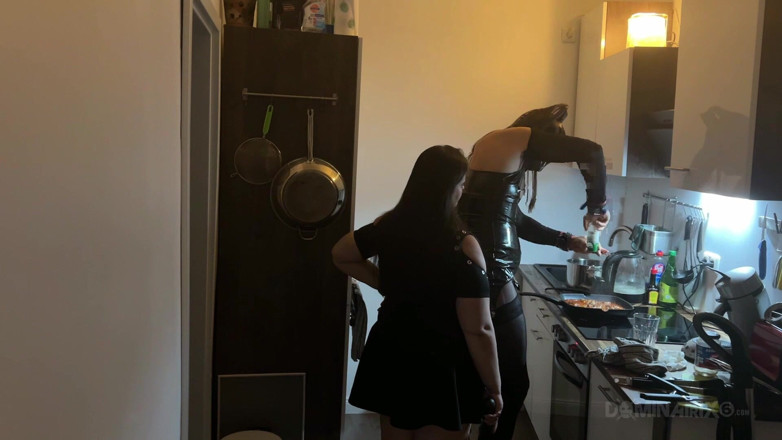 LadyPam: Dominant MILF Stretches Latex Sub's Ass Wide in Kitchen