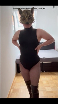 I want to play with you in my bed