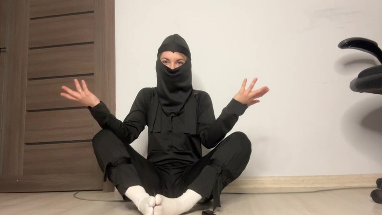 Misty Phoenix: The Teacher Taught the Ninja Different Ways of Relaxation