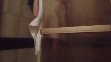 Esteban Williams: Takin' Mandi Hangat 4u