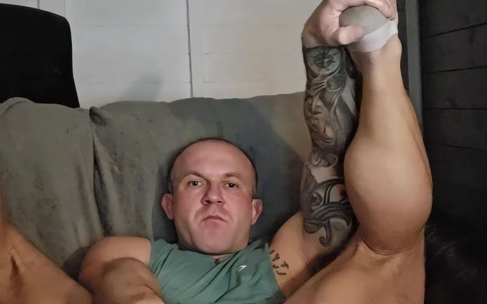 Troy White UK: Hetero jongen anale solo &amp; cumshot!