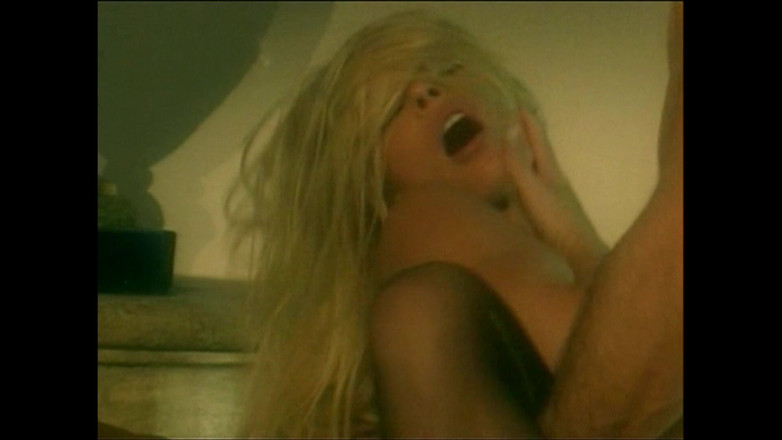 Hard Accademy: Jodie Moore Pengeksploitasi Genit