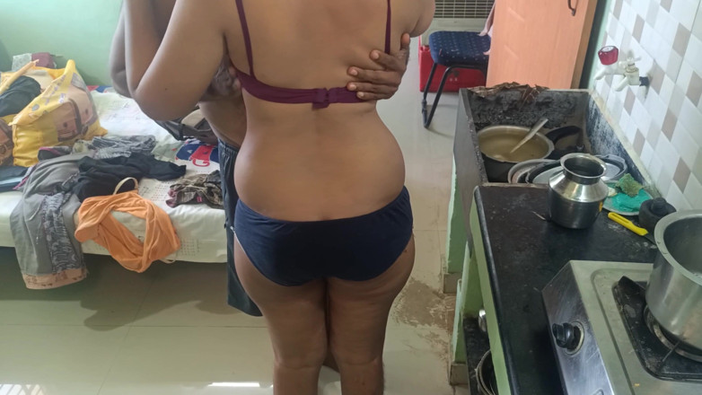 Palani69: Cuisine, position arrière, romance