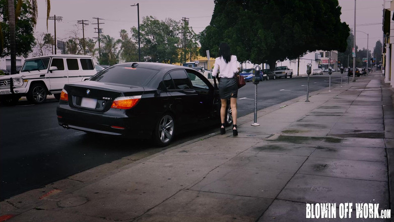 CreamPiled: 펠라 중 정액으로 뒤덮인 Eden의 화려한 얼굴