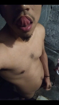 Masturbating with Grand Dick