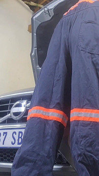 Tamirciye ödemesini ben de ona amcık teklif ettim