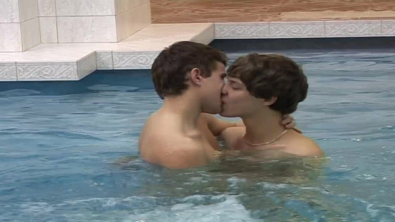 Boys boyz: Jóvenes twinks toman una polla monstruosa en el culo - sin...