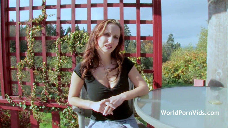 Selected worldwide porn: Kanadische MILF erster intensiver sex