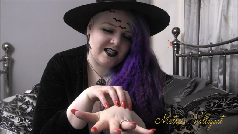 Mxtress Valleycat: Halloweenowe paznokcie dyniowe