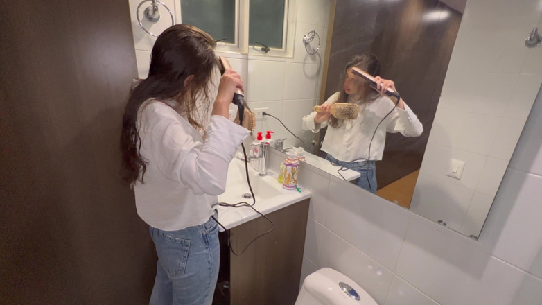scarlettandc: Min makeupartist inbjuder mig att göra heta saker