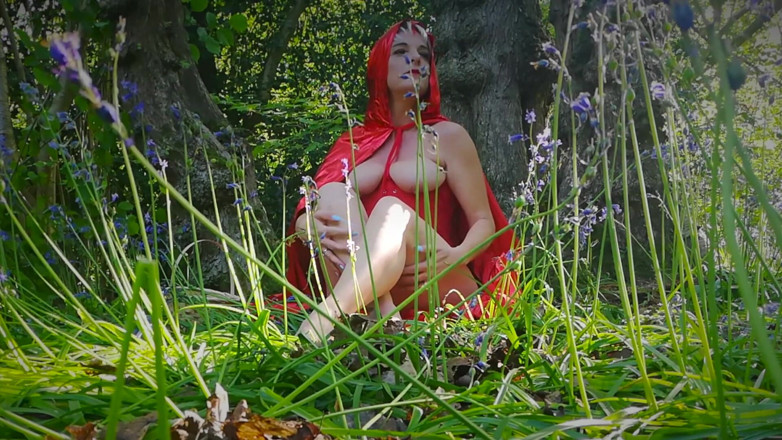 Kylie Britain Adventures: Senhora de vermelho