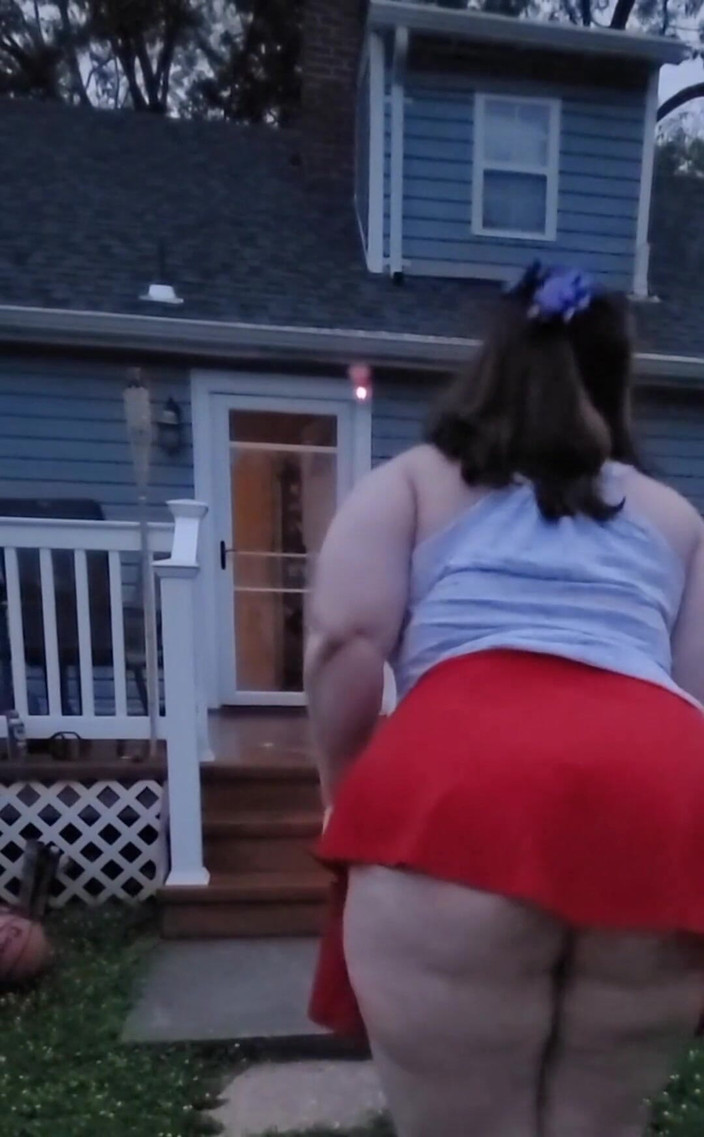 KinkyKatie: Sono una specie di presa in giro totale