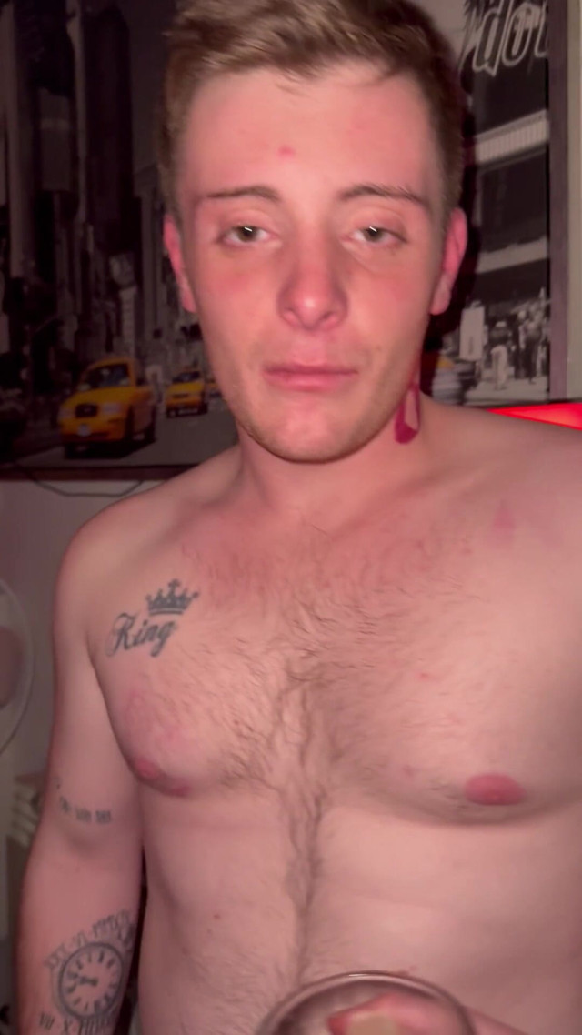Naked (El lengua)