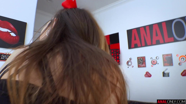 Anal Only: 深入伊莎贝尔的菊花