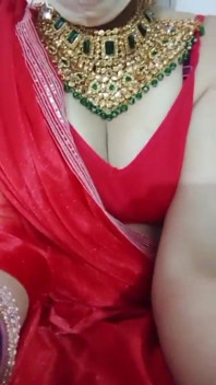 Indiana Gay Crossdresser Bottom Gaurisissy Real XXX Sexo Caseiro Em Saree Vermelho Com Jwellery Pesado