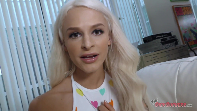 Finishes The Job: Emma Hix Stepdaddy Suck off with Sex!