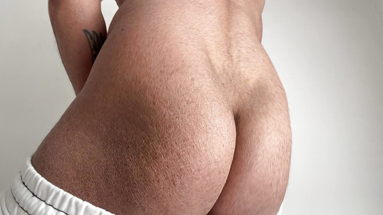 Damien Custo: Táta nese velký zadek sexy