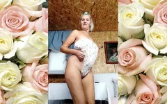 Hot Naked Body of a Cheerful Old Lady