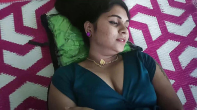 Vaiga Varun: Vaishnavy and Sharun Raj Modern Dress Boobs Romance ...