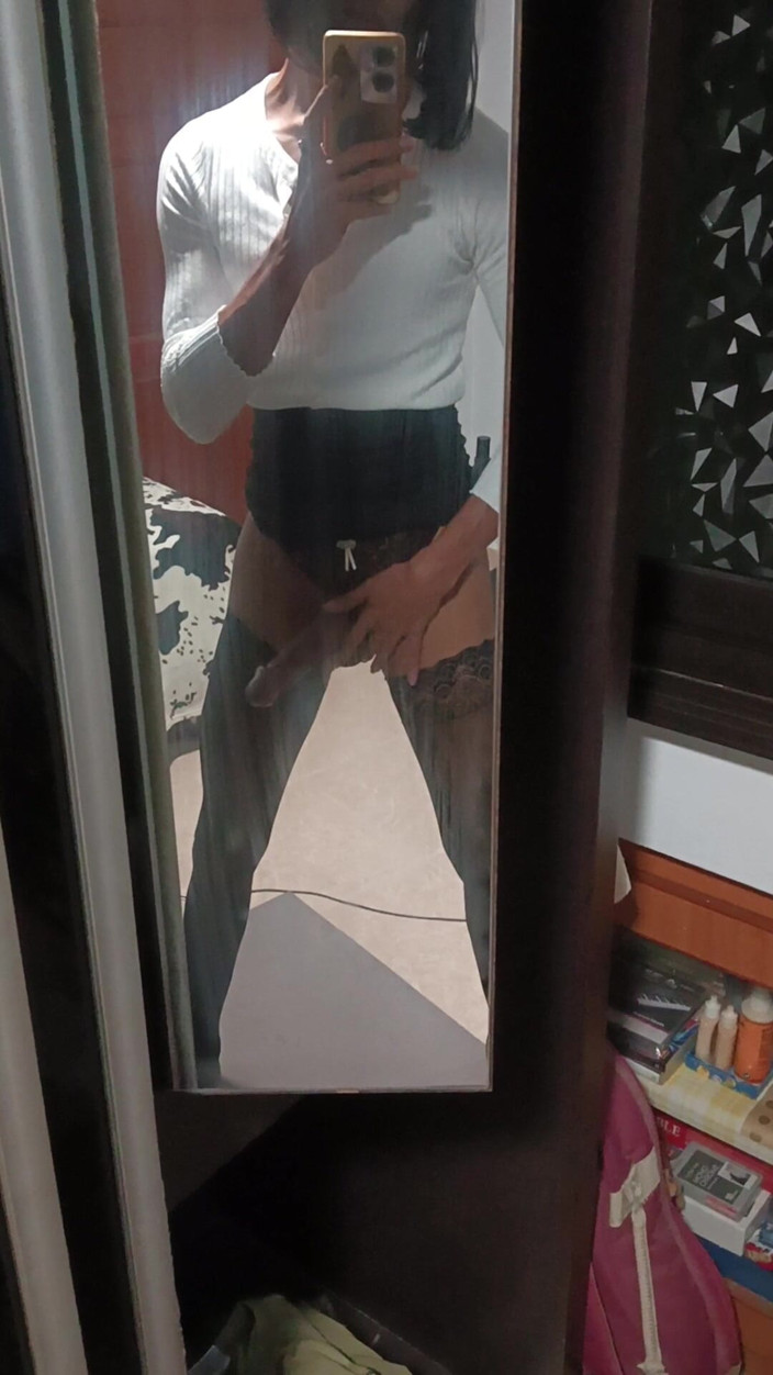 Ombunny: ¿Qué hacer con esta polla monstruosa?