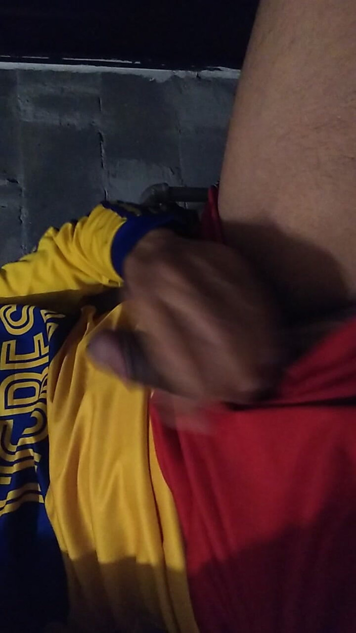AlexAlejandro13: Čeká na tebe v milostné lázni