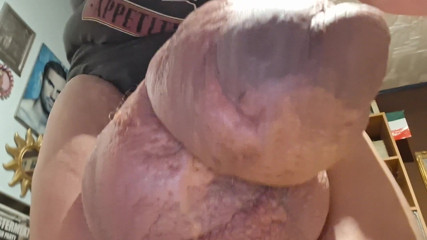 Monster_Meat_: Vista posteriore