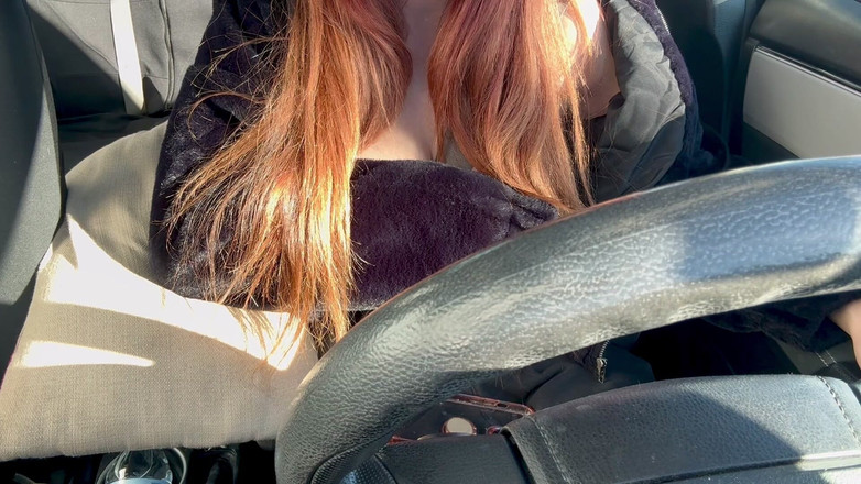 Artemisia Love: Novo passeio de carro longo com Artemisia Love mostrando seus...