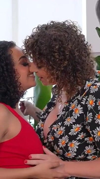 Sara Jay Lesbian Plant Sitters