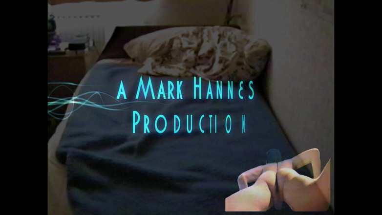 Mark Hannes: Une belle-mère se masturbe en maillot de bain