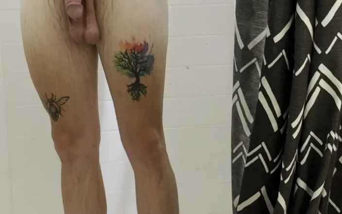 Mike Todd: Penis Pump Day 5!