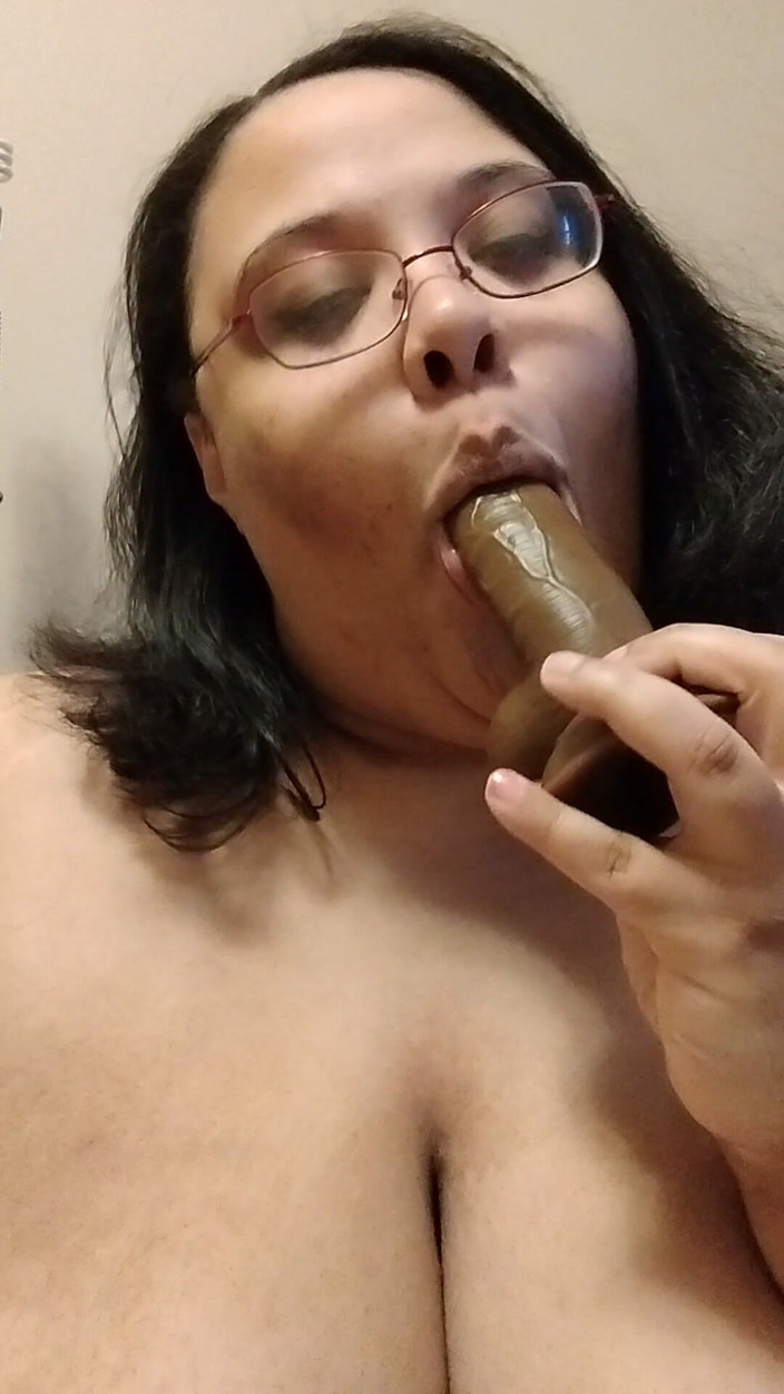 Jessica pigslut: 我太渴望你的鸡巴了！