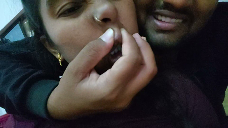 Premi pooja: Girlfriend &amp; Boyfriend Desi Hot Boobs Videos, XXX Big Boobs Desi...