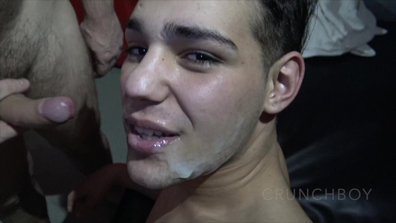AMATOR BAREBACK FRENCH STUDIO: 2402 tak Sexy Twink ošukaná raw v soukromém pokoji v...