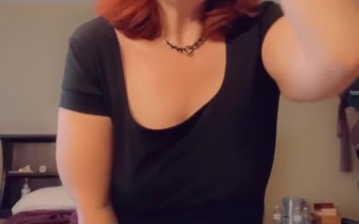 Elianna: Let's Chat