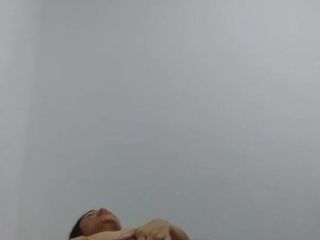 Lucky Kik: Lucky Kik Play z jej cipki