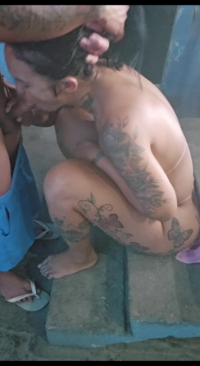 Renata Frazao: Am luat-o pe balcon.